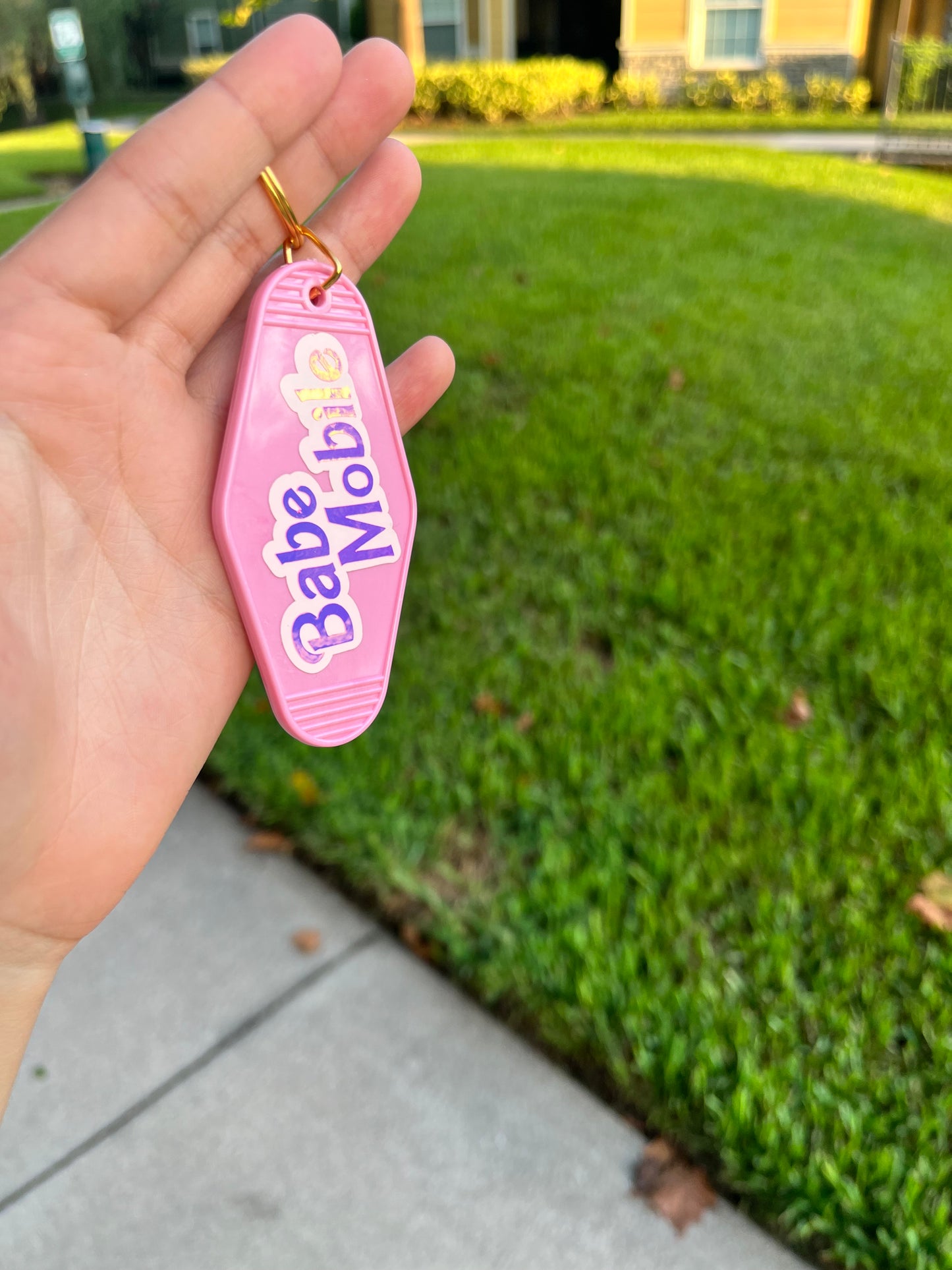 The babe mobile motel keychain